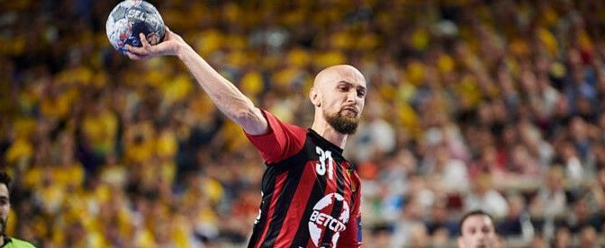 Timur Dibirov stopt als Russisch international Handbalstartpunt Dé